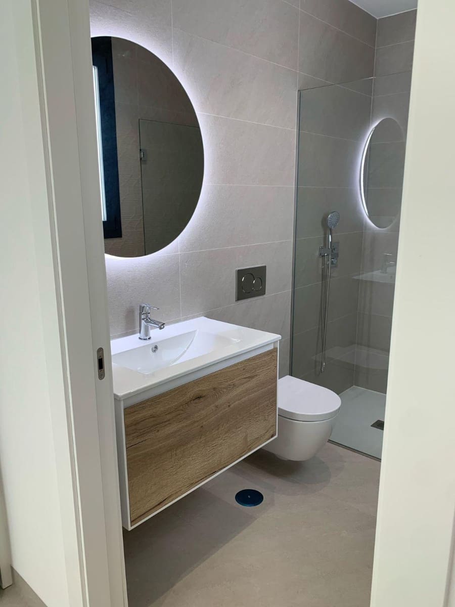 3 slaapkamer Villa te koop in Playa Honda met zwembad - € 595.000 (Ref: 9404003)