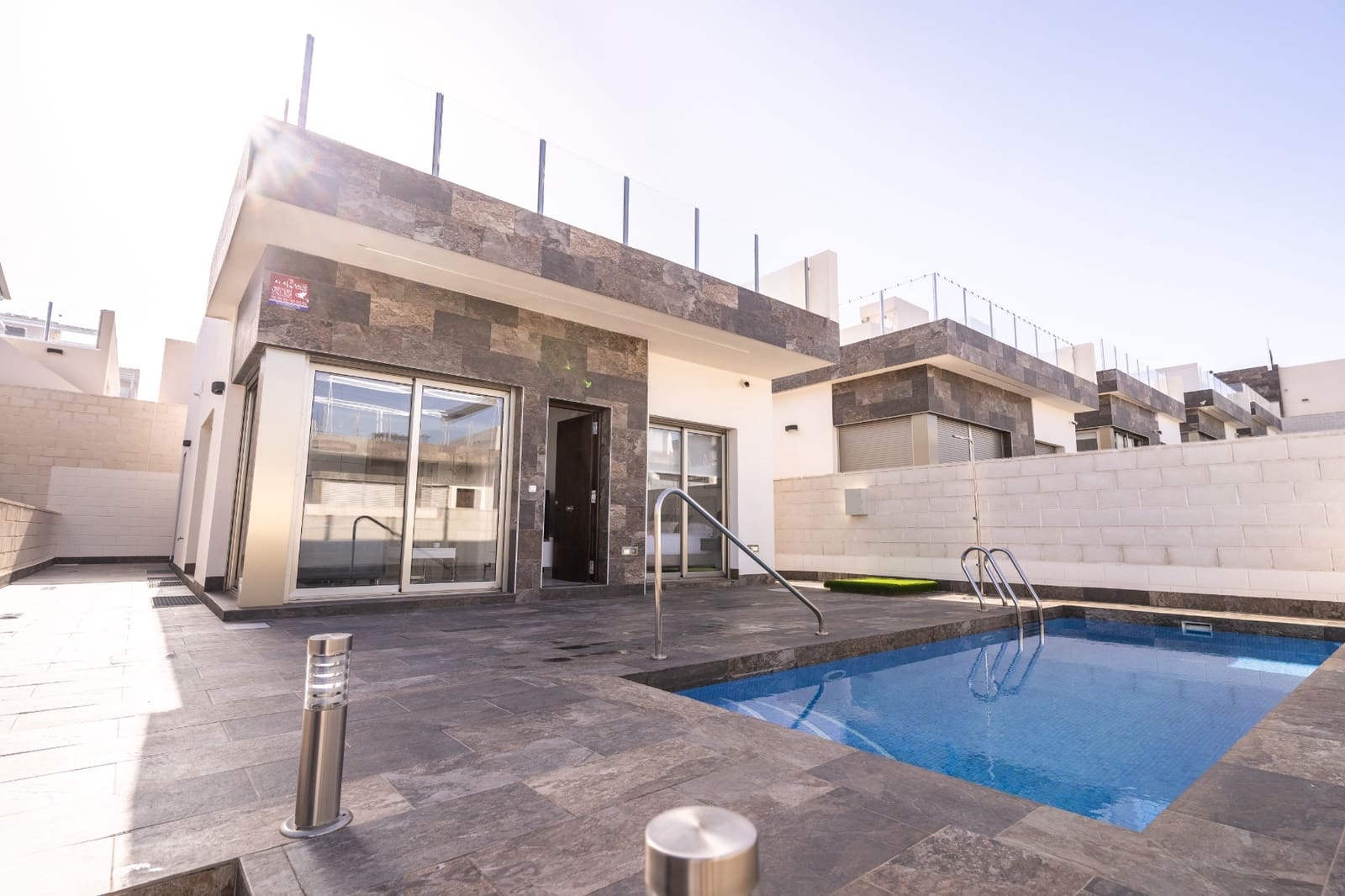 3 bedroom Villa for sale in Daya Nueva with pool - € 399,900 (Ref: 9404015)