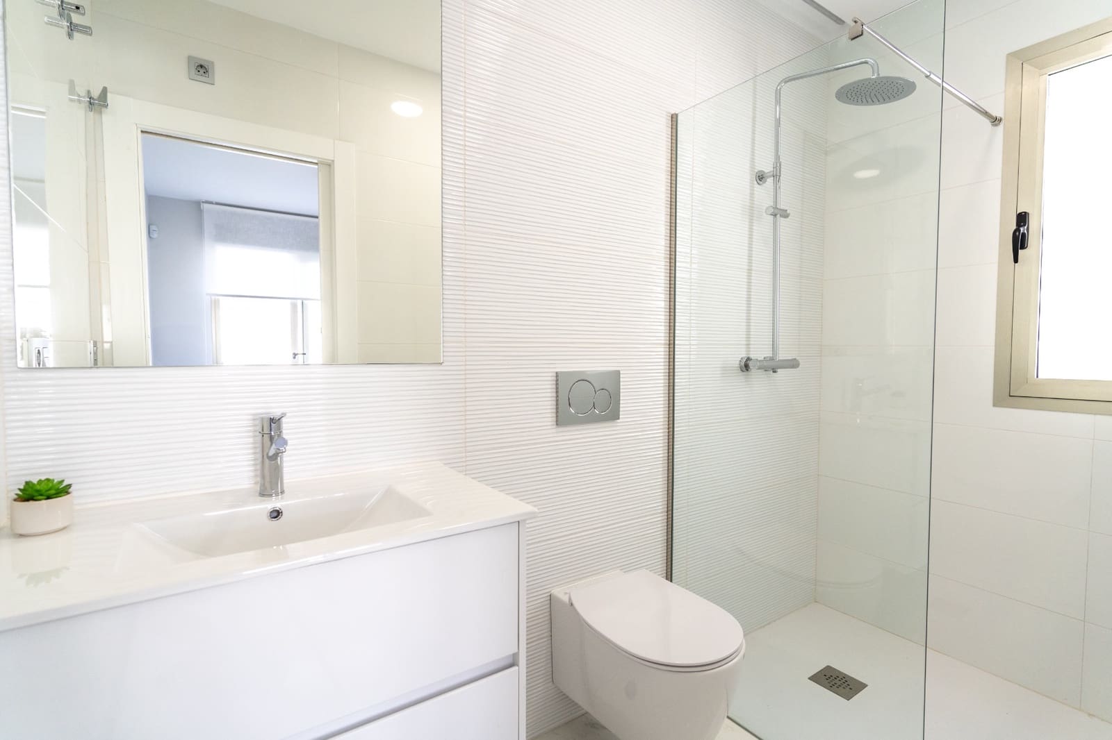 3 bedroom Villa for sale in Daya Nueva with pool - € 399,900 (Ref: 9404015)