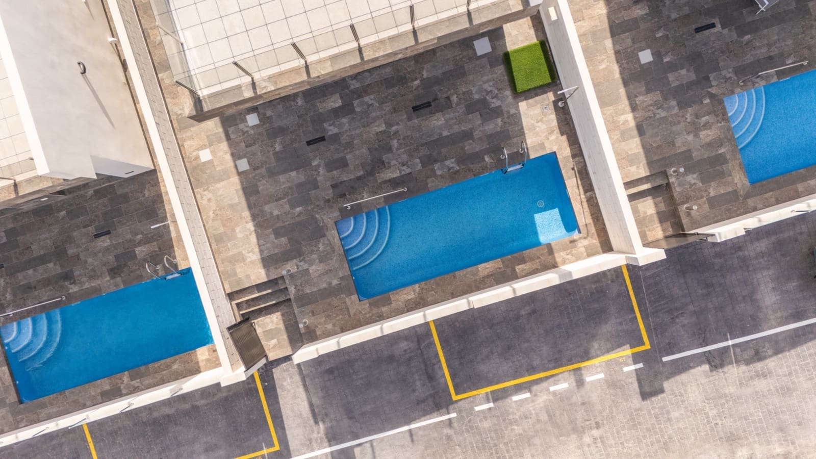 3 bedroom Villa for sale in Daya Nueva with pool - € 399,900 (Ref: 9404015)