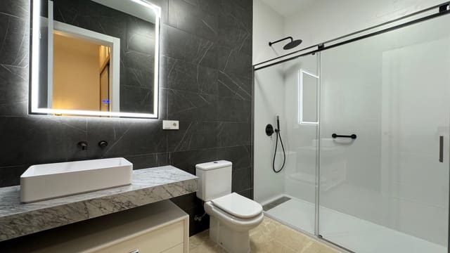 4 chambre Villa/Maison à vendre à Cabo Roig, Orihuela avec piscine - 1 500 000 € (Ref: 9404032)