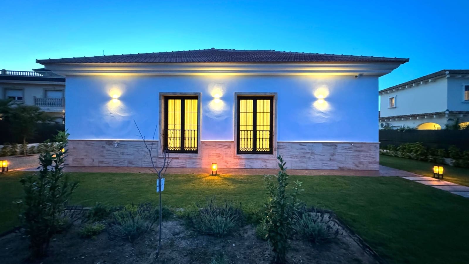 4 chambre Villa/Maison à vendre à Cabo Roig avec piscine - 1 500 000 € (Ref: 9404032)