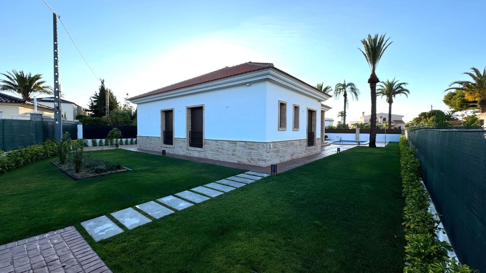 4 chambre Villa/Maison à vendre à Cabo Roig avec piscine - 1 500 000 € (Ref: 9404032)