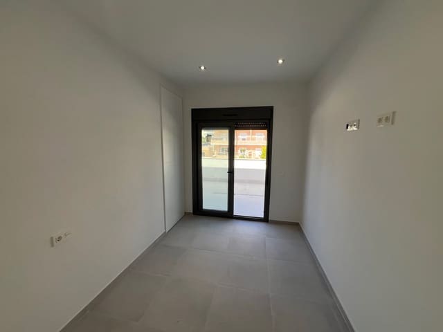 3 sypialnia Willa na sprzedaż w Villamartin, Orihuela z basenem - 349 900 € (Ref: 9404046)