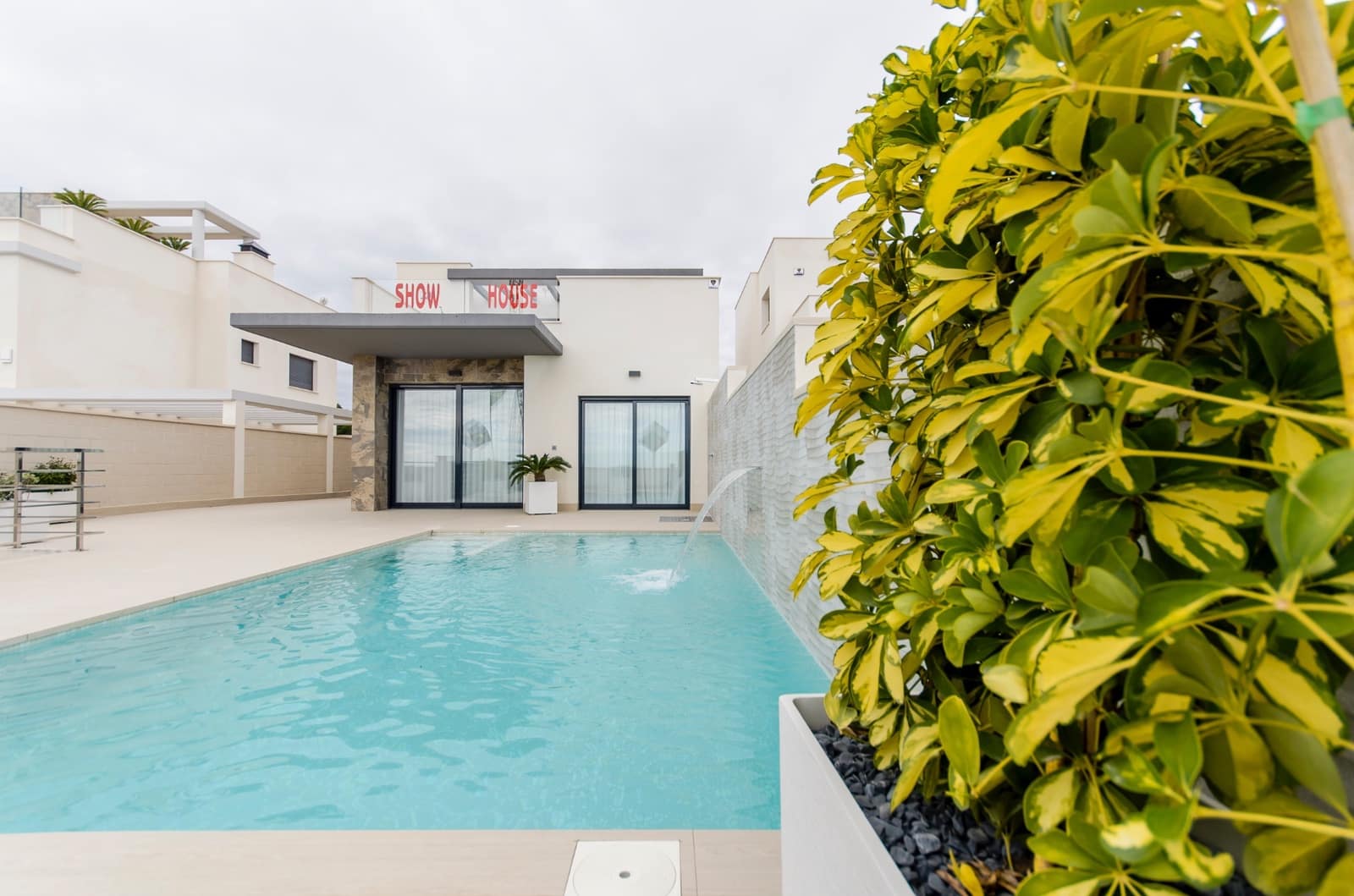 3 Zimmer Villa zu verkaufen in San Miguel de Salinas mit Pool - 630.000 € (Ref: 9404047)