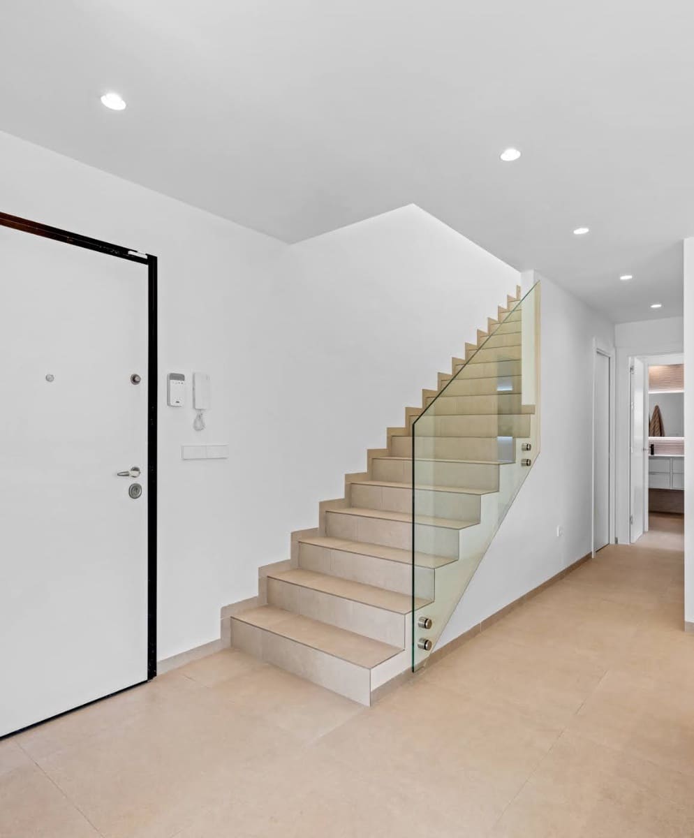 3 bedroom Villa for sale in Los Montesinos with pool - € 535,000 (Ref: 9404055)