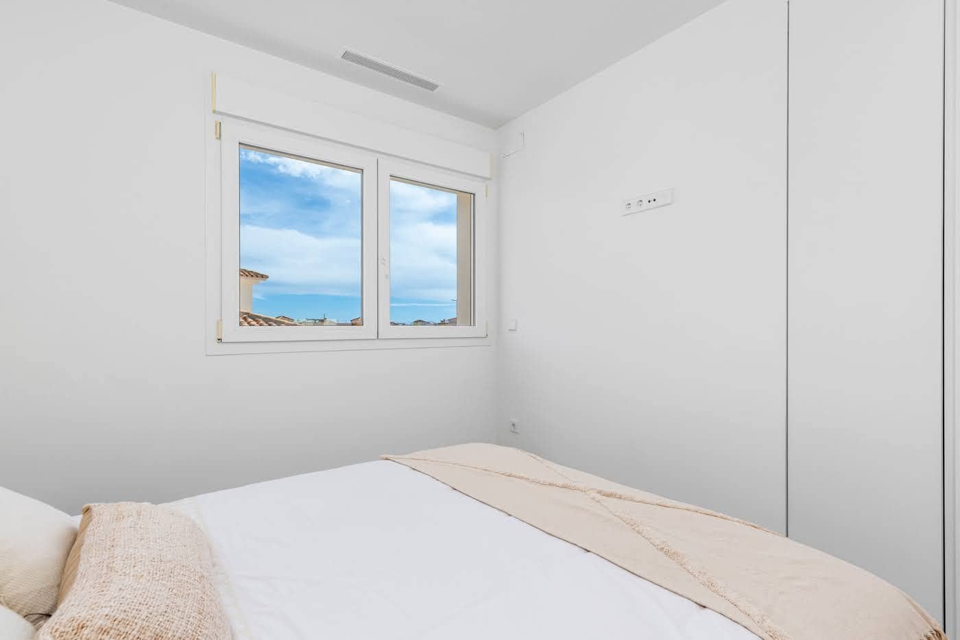 3 bedroom Villa for sale in Los Montesinos with pool - € 535,000 (Ref: 9404055)