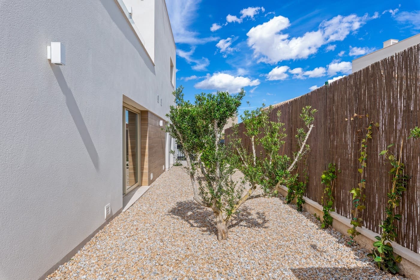 3 bedroom Villa for sale in Los Montesinos with pool - € 535,000 (Ref: 9404055)