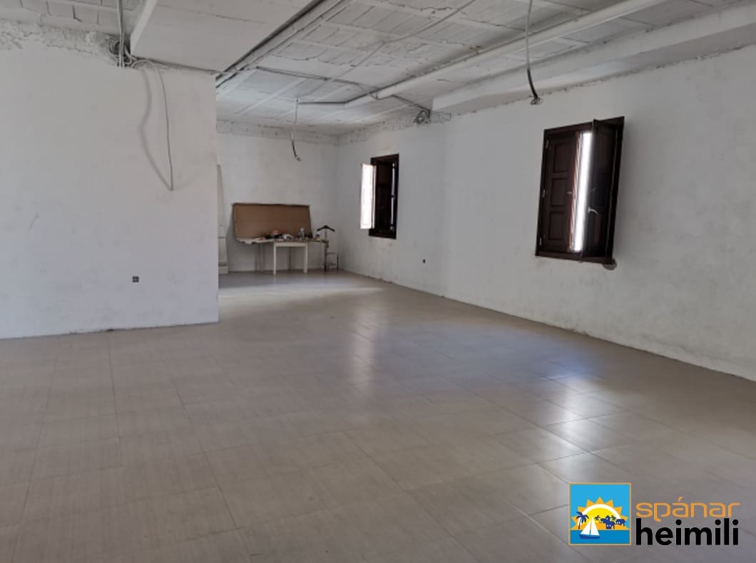 4 bedroom Villa for sale in Orihuela with pool - € 1,200,000 (Ref: 9404060)