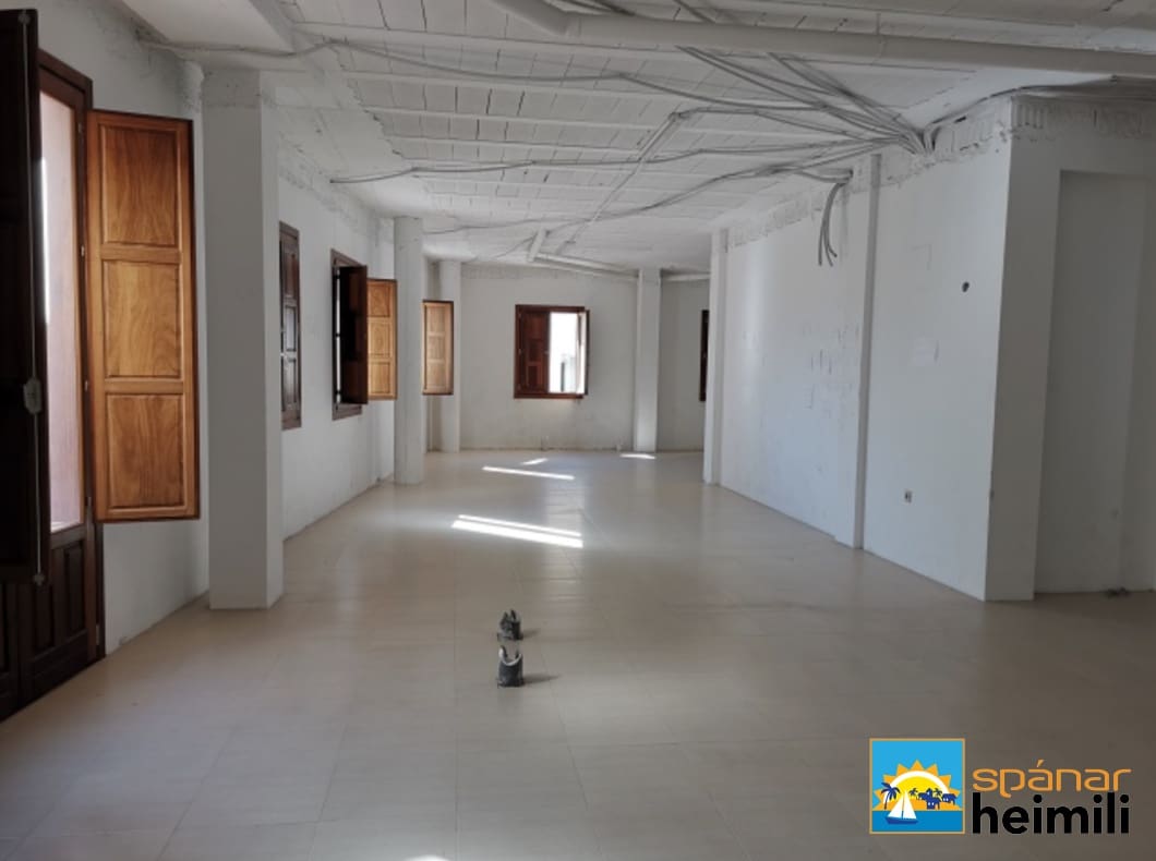 4 bedroom Villa for sale in Orihuela with pool - € 1,200,000 (Ref: 9404060)