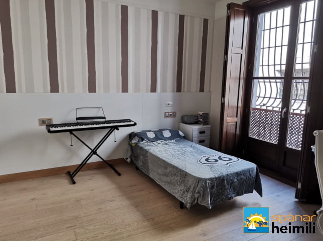 4 bedroom Villa for sale in Orihuela with pool - € 1,200,000 (Ref: 9404060)