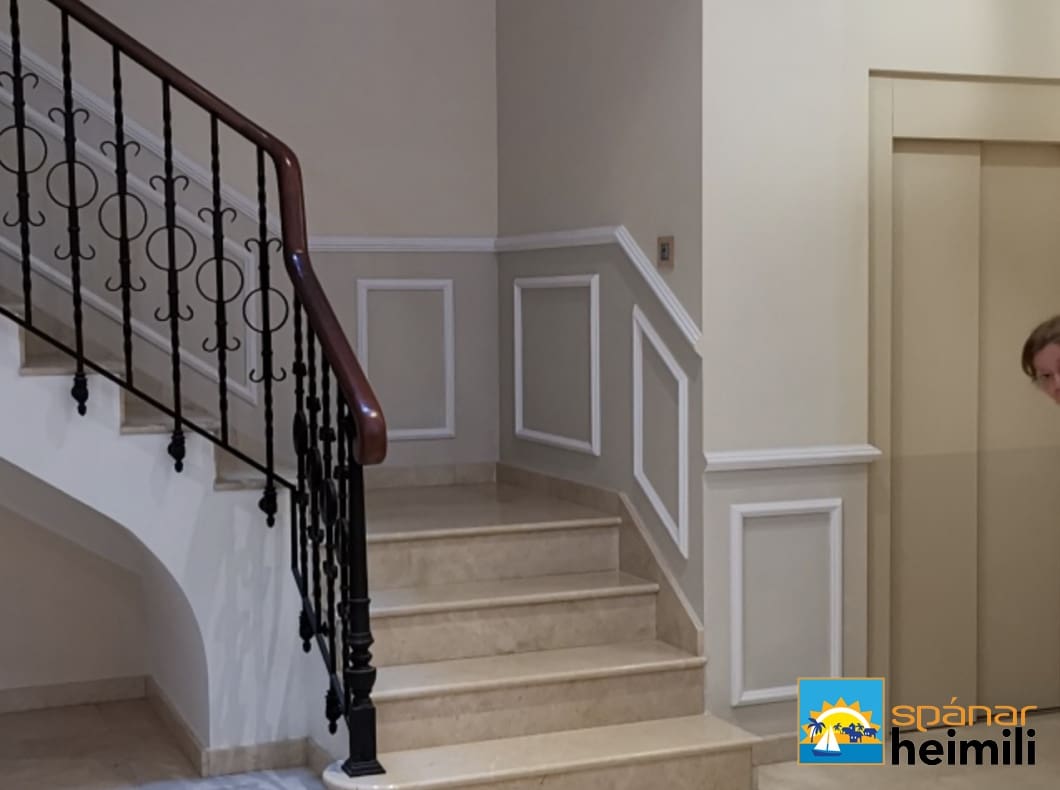 4 bedroom Villa for sale in Orihuela with pool - € 1,200,000 (Ref: 9404060)