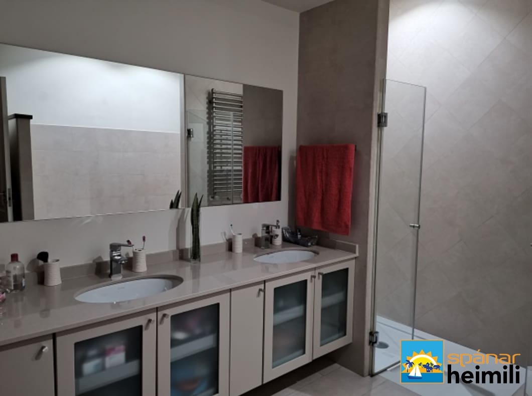 4 bedroom Villa for sale in Orihuela with pool - € 1,200,000 (Ref: 9404060)