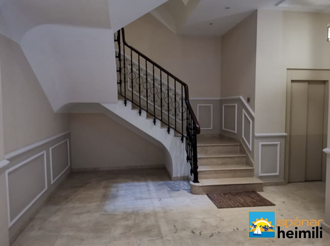 4 bedroom Villa for sale in Orihuela with pool - € 1,200,000 (Ref: 9404060)