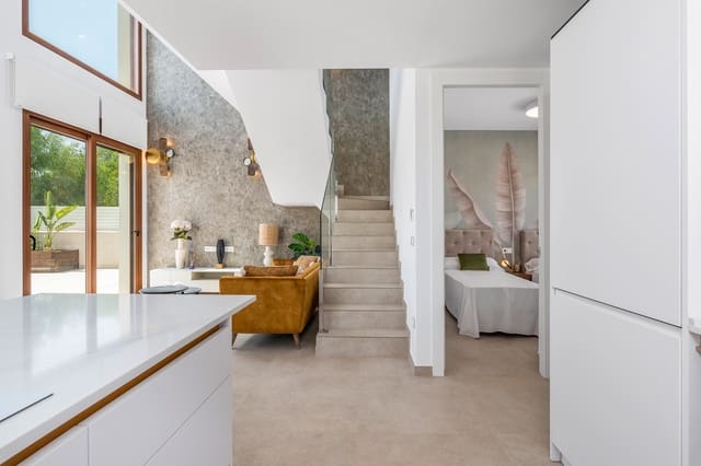 3 slaapkamer Villa te koop in Cala Marqués, Vera met zwembad - € 459.000 (Ref: 9404063)