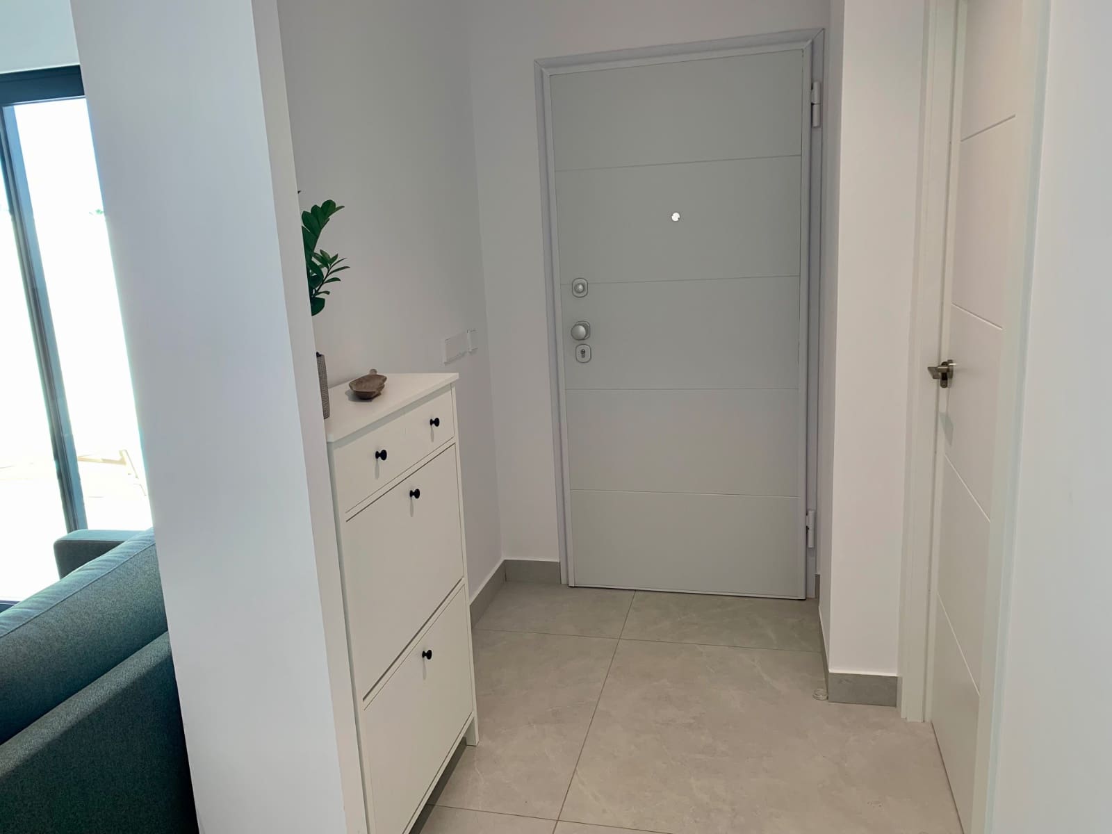 3 slaapkamer Halfvrijstaande villa te koop in Roda met zwembad - € 399.000 (Ref: 9404065)