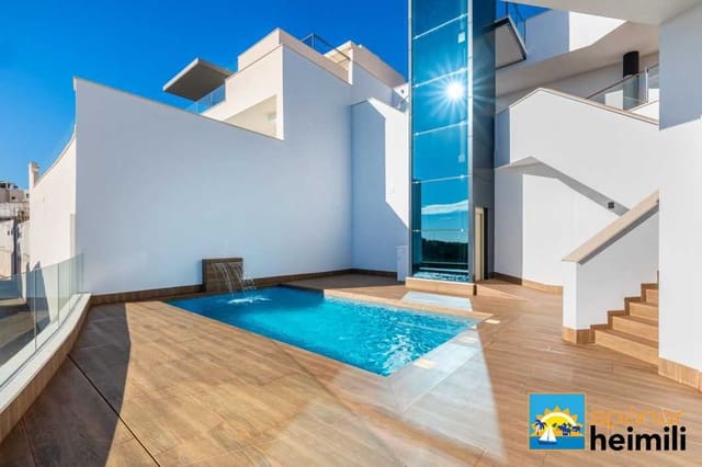 4 Zimmer Villa zu verkaufen in San Miguel de Salinas mit Pool - 780.000 € (Ref: 9404067)