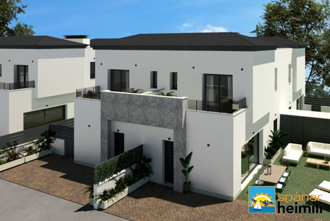 2 sovrum Semi-fristående Villa till salu i Gran Alacant med pool - 285 000 € (Ref: 9404068)