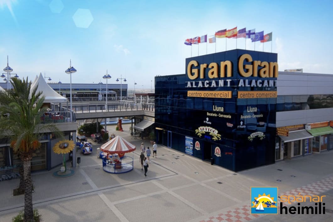 2 sovrum Semi-fristående Villa till salu i Gran Alacant med pool - 285 000 € (Ref: 9404068)