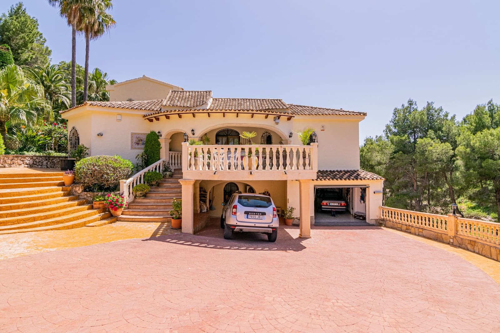 4 sovrum Villa till salu i Altea med pool - 1 295 000 € (Ref: 9404076)