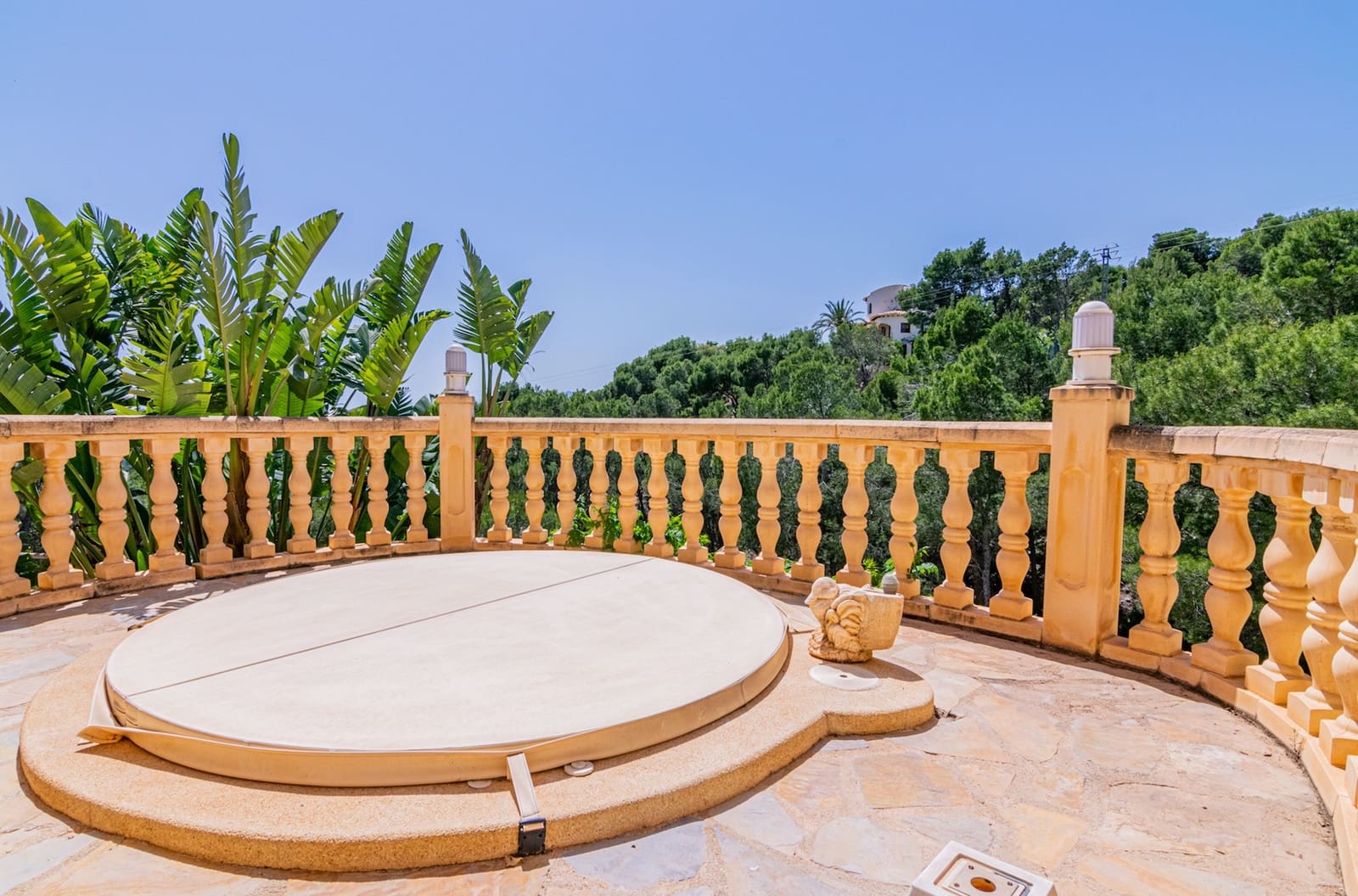 4 sovrum Villa till salu i Altea med pool - 1 295 000 € (Ref: 9404076)