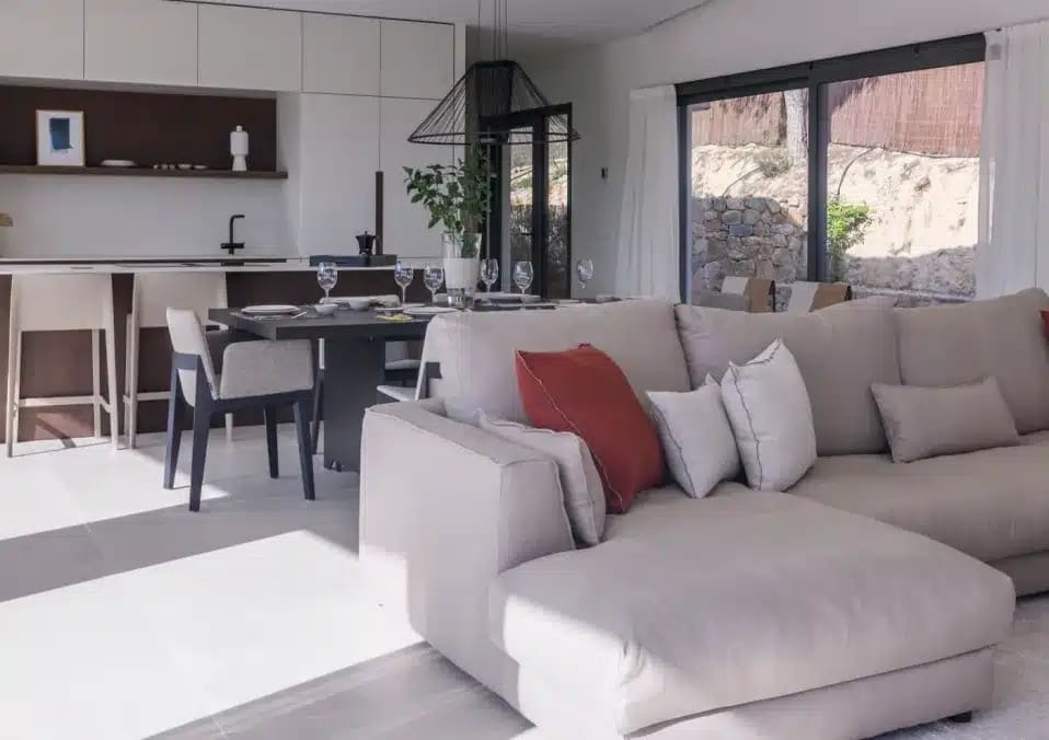 4 makuuhuone Huvila myytävänä paikassa Las Colinas Golf mukana uima-altaan - 1 750 000 € (Ref: 9404084)