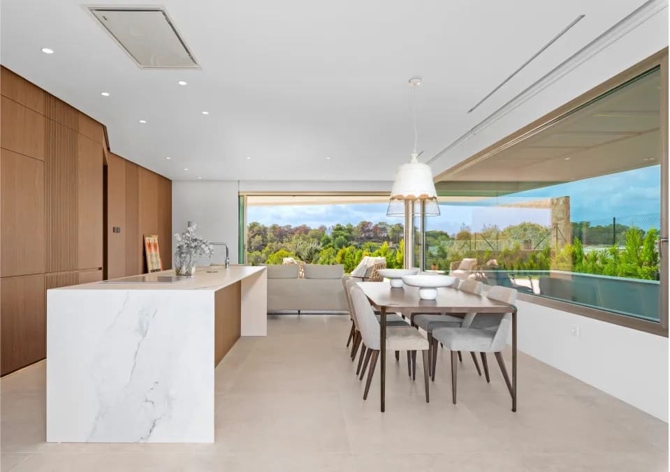 3 slaapkamer Appartement te koop in Las Colinas Golf met zwembad - € 865.000 (Ref: 9404085)