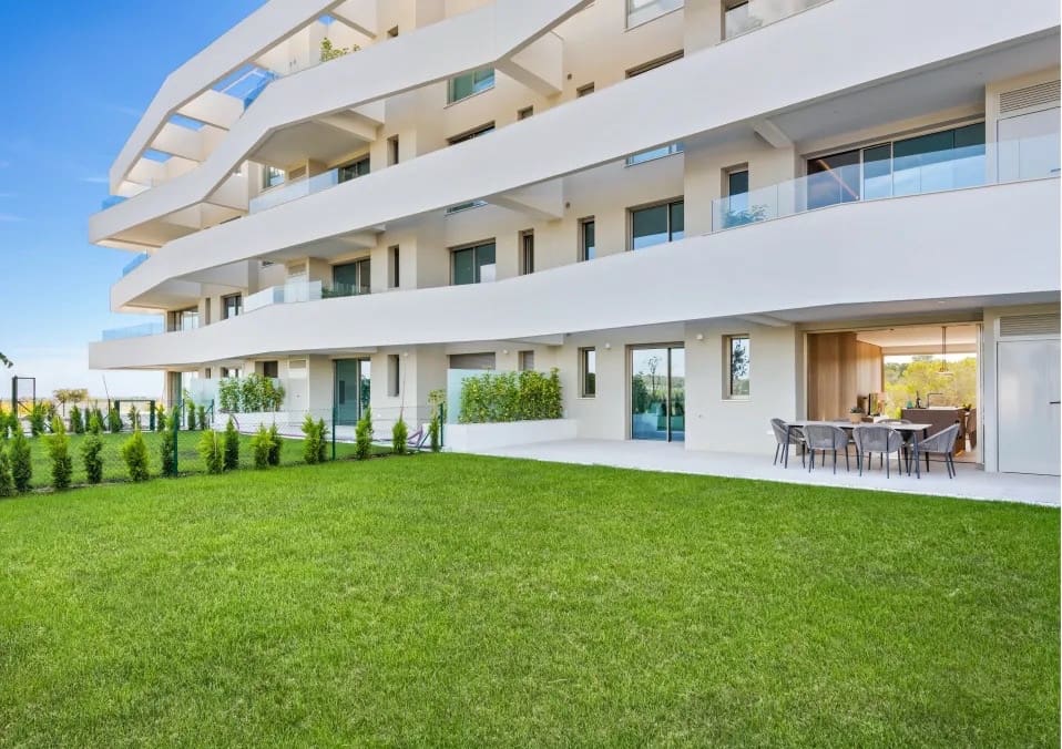 3 slaapkamer Appartement te koop in Las Colinas Golf met zwembad - € 865.000 (Ref: 9404085)