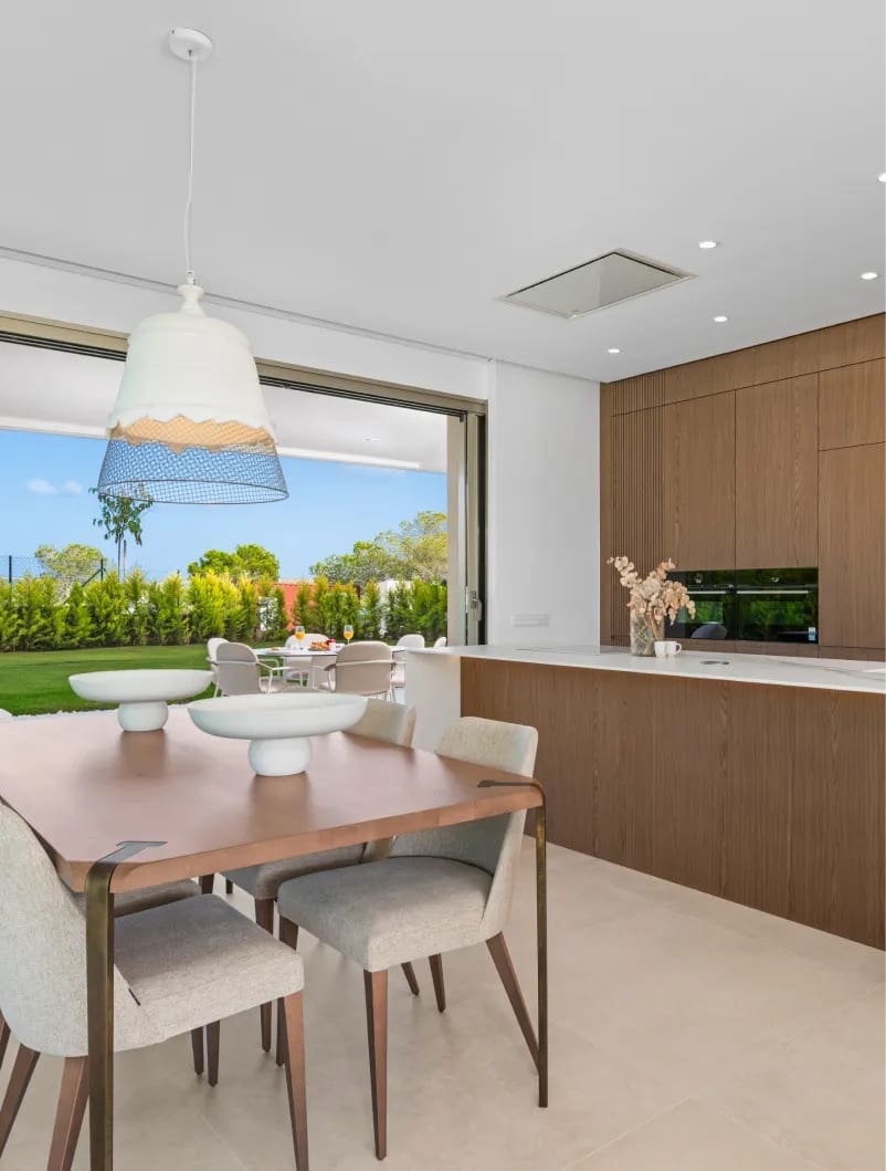 3 slaapkamer Appartement te koop in Las Colinas Golf met zwembad - € 865.000 (Ref: 9404085)