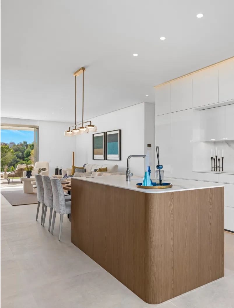 3 slaapkamer Appartement te koop in Las Colinas Golf met zwembad - € 865.000 (Ref: 9404085)