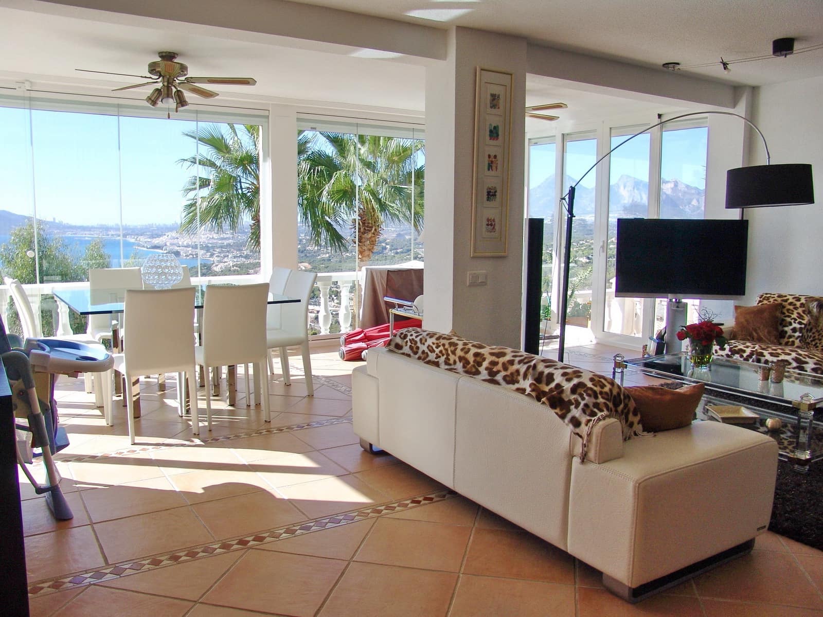 3 Zimmer Villa zu verkaufen in Altea mit Pool - 850.000 € (Ref: 9404089)