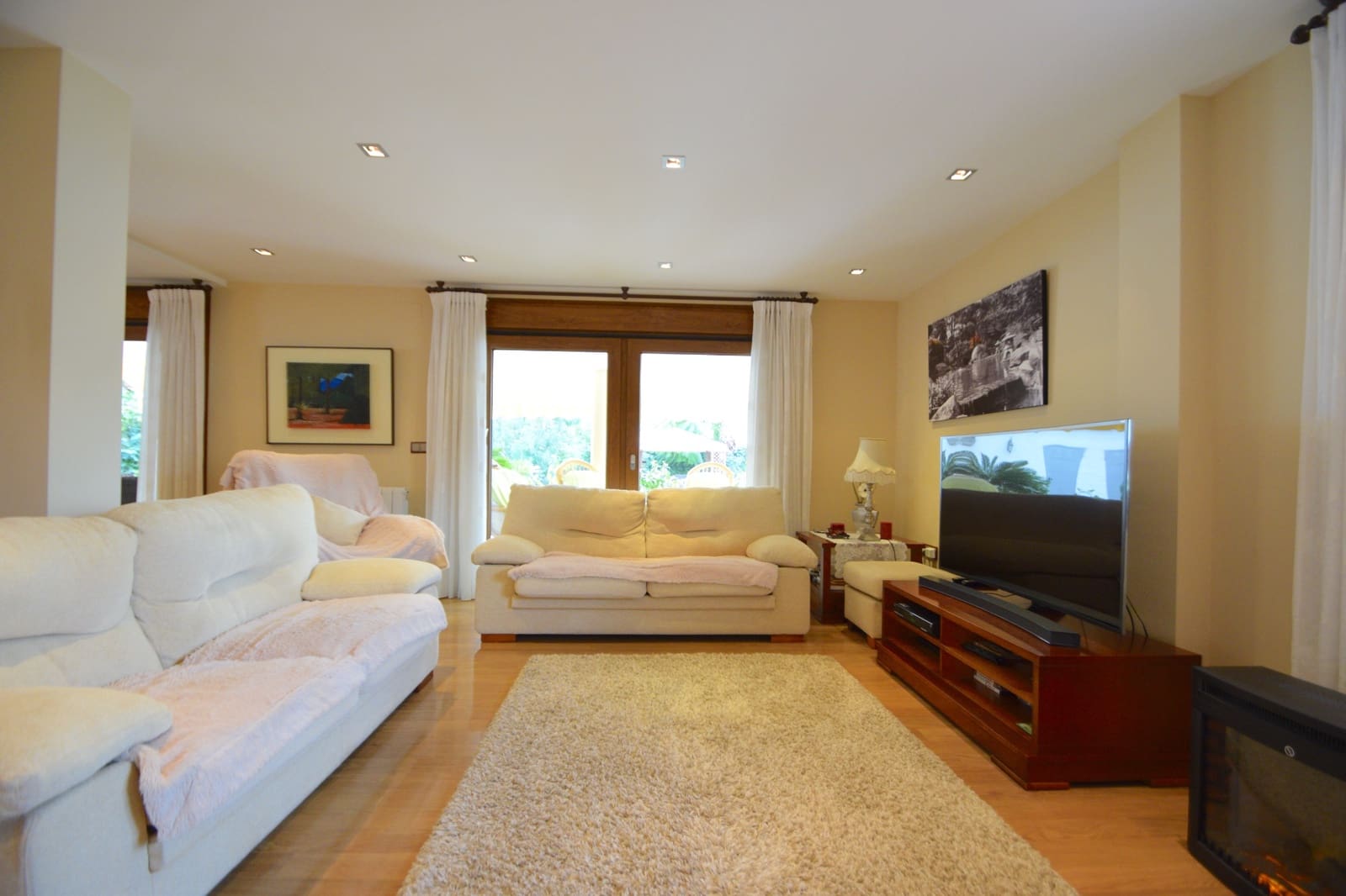 5 slaapkamer Villa te koop in Benidorm met zwembad - € 1.400.000 (Ref: 9404099)