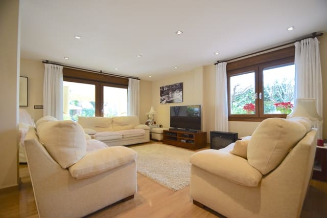 5 slaapkamer Villa te koop in Sierra Helada, Benidorm met zwembad - € 1.400.000 (Ref: 9404099)