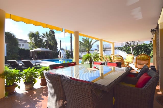 5 slaapkamer Villa te koop in Sierra Helada, Benidorm met zwembad - € 1.400.000 (Ref: 9404099)