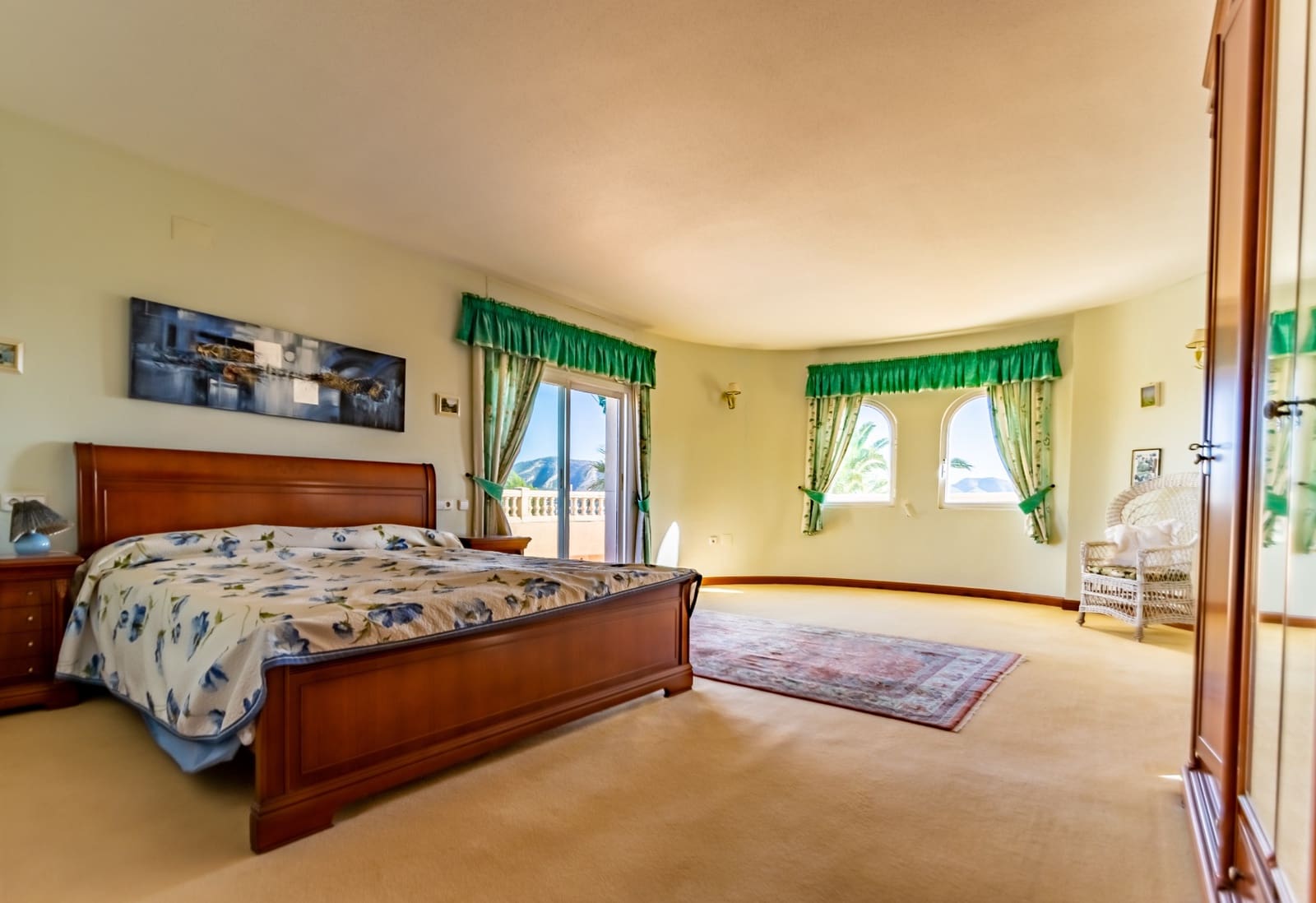 Chalet de 8 habitaciones en Alfaz del Pi / L'Alfàs del Pi en venta con piscina - 2.450.000 € (Ref: 9404101)