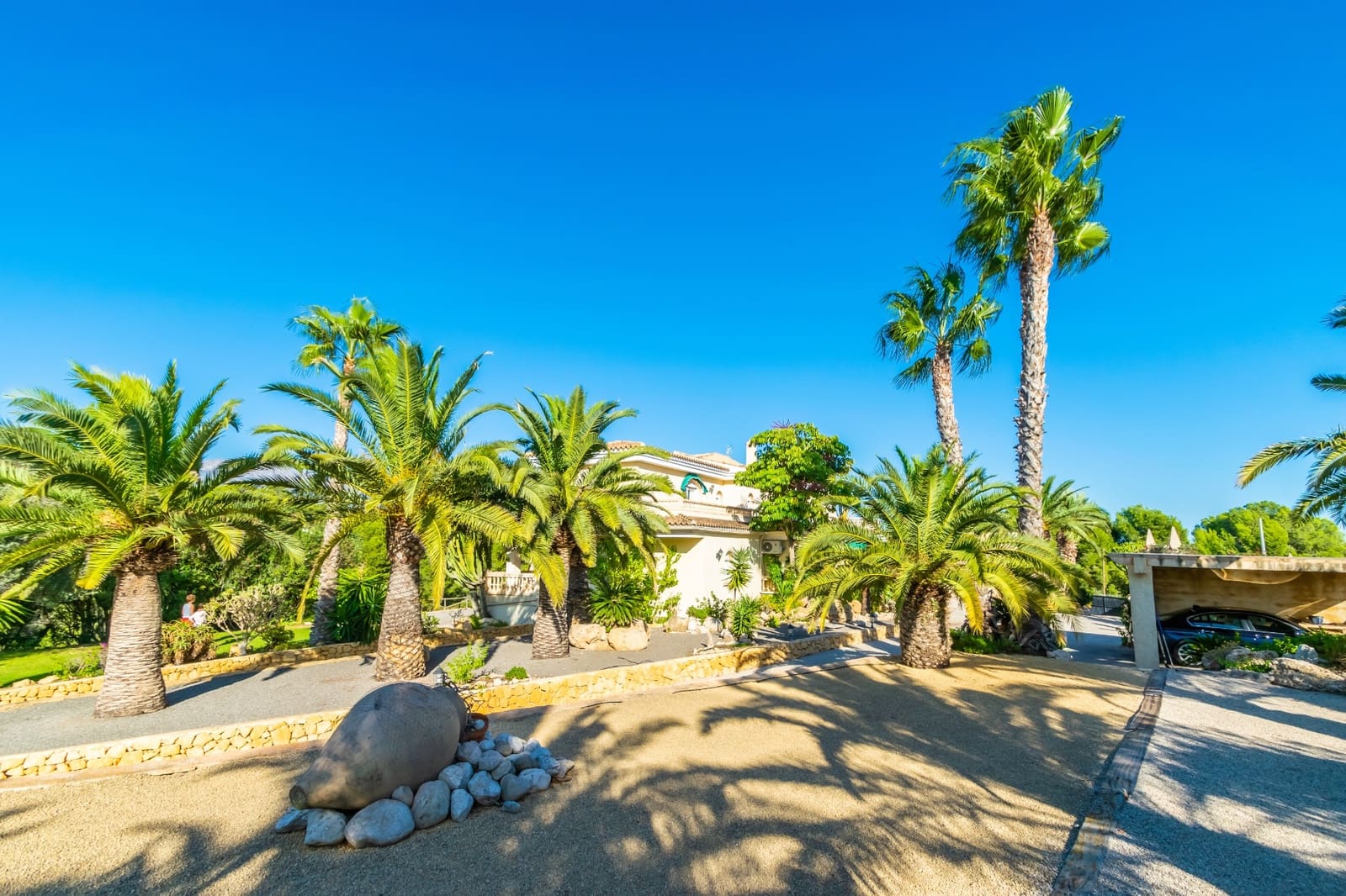 Chalet de 8 habitaciones en Alfaz del Pi / L'Alfàs del Pi en venta con piscina - 2.450.000 € (Ref: 9404101)