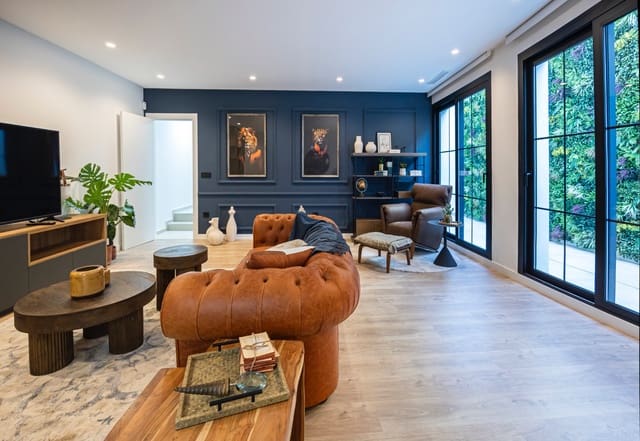 Chalet de 3 habitaciones en Ciudad Quesada, Rojales en venta con piscina - 599.900 € (Ref: 9404102)