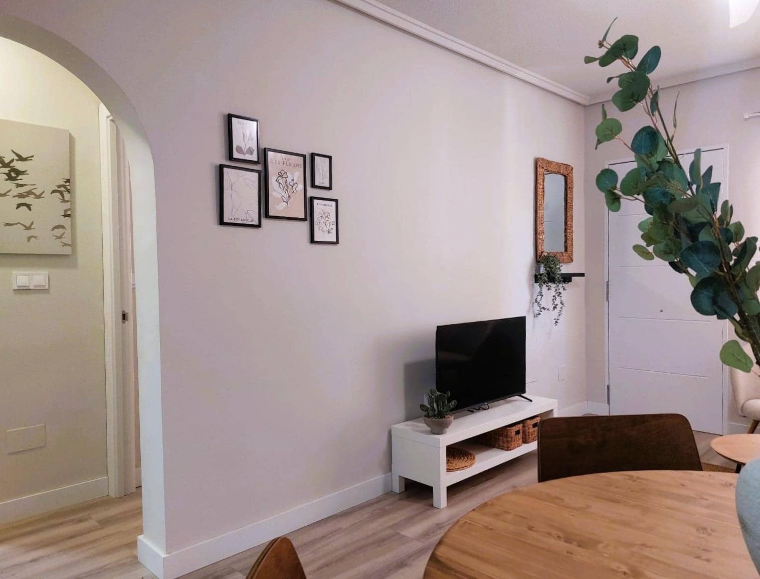 Apartamento de 2 habitaciones en Villamartin en venta con piscina - 169.000 € (Ref: 9404106)