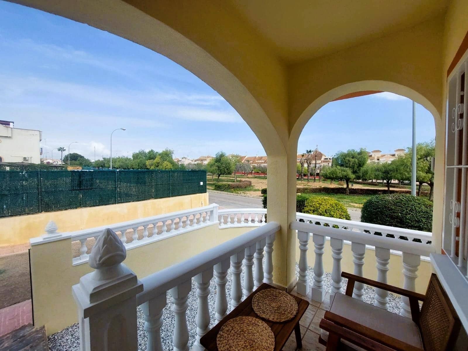 Apartamento de 2 habitaciones en Villamartin en venta con piscina - 169.000 € (Ref: 9404106)