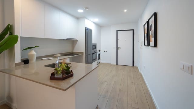 1 sovrum Lägenhet till salu i Mil Palmeras, Pilar de la Horadada med pool - 157 000 € (Ref: 9404107)