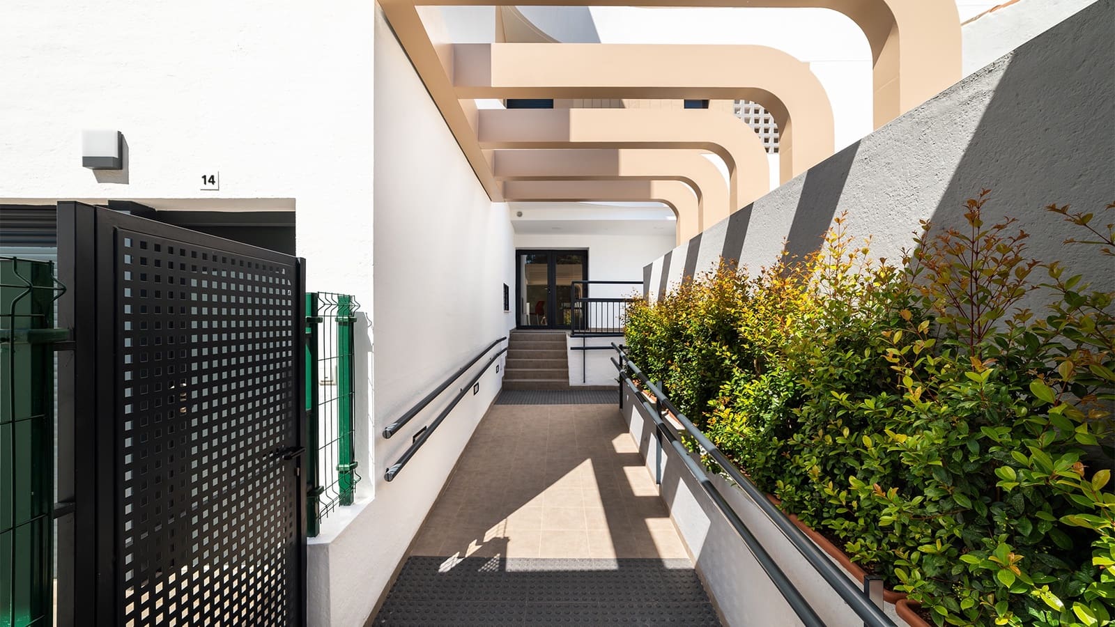 1 sovrum Lägenhet till salu i Pilar de la Horadada med pool - 157 000 € (Ref: 9404107)