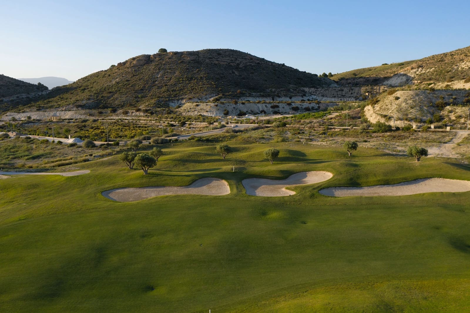 3 bedroom Villa for sale in Monforte del Cid with pool - € 895,000 (Ref: 9404113)