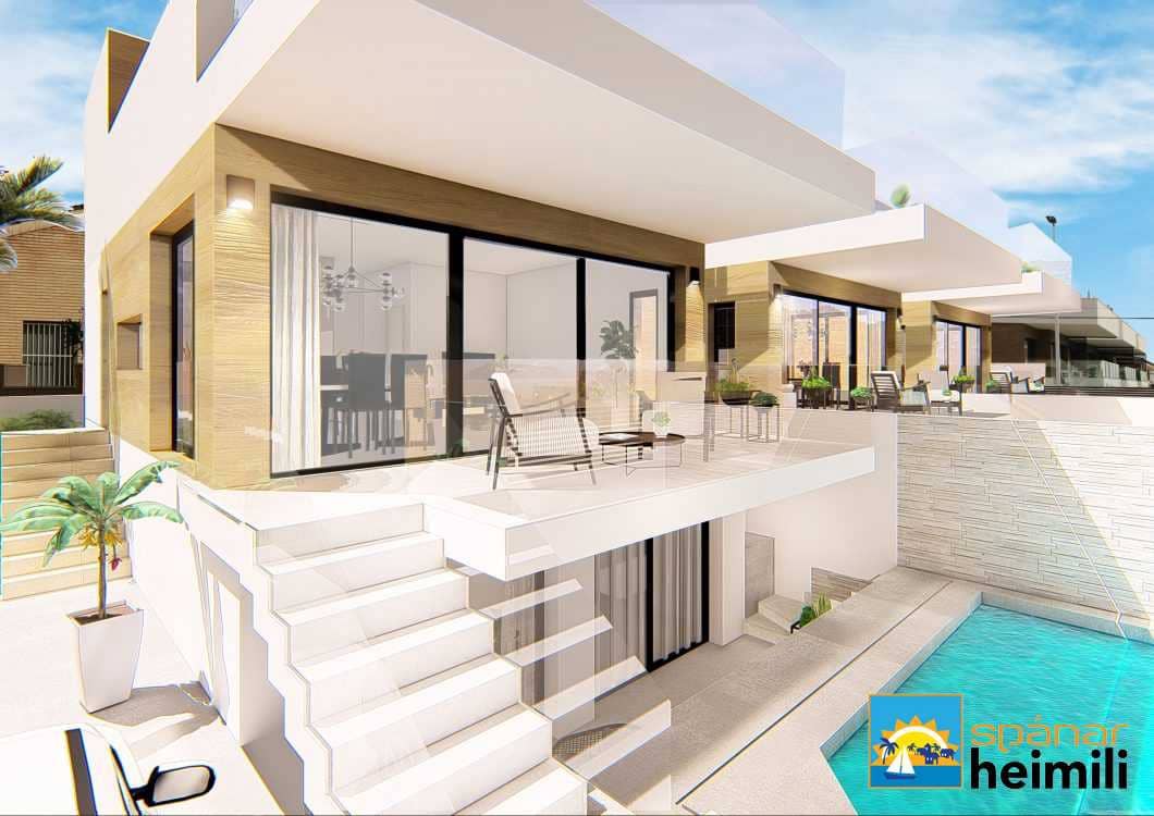 4 slaapkamer Villa te koop in Torrevieja met zwembad - € 865.000 (Ref: 9404117)