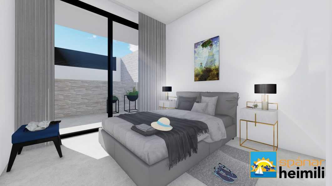 4 slaapkamer Villa te koop in Torrevieja met zwembad - € 865.000 (Ref: 9404117)