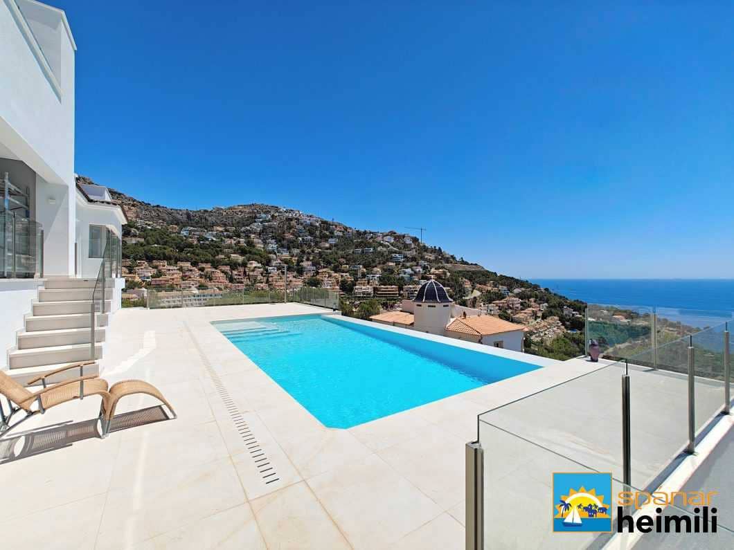 3 Zimmer Villa zu verkaufen in Altea mit Pool - 1.488.000 € (Ref: 9404118)