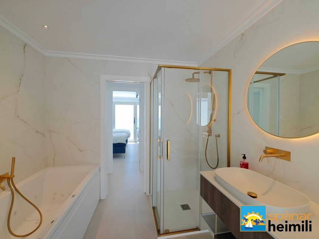 3 Zimmer Villa zu verkaufen in Altea mit Pool - 1.488.000 € (Ref: 9404118)