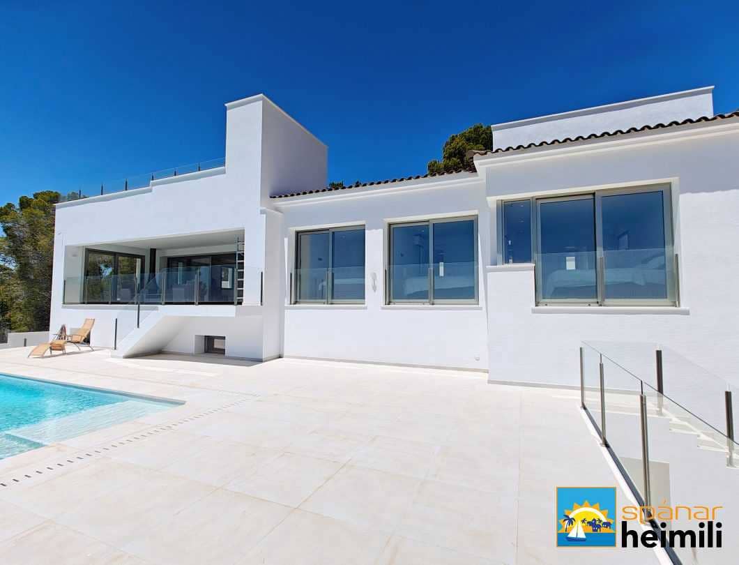 3 Zimmer Villa zu verkaufen in Altea mit Pool - 1.488.000 € (Ref: 9404118)