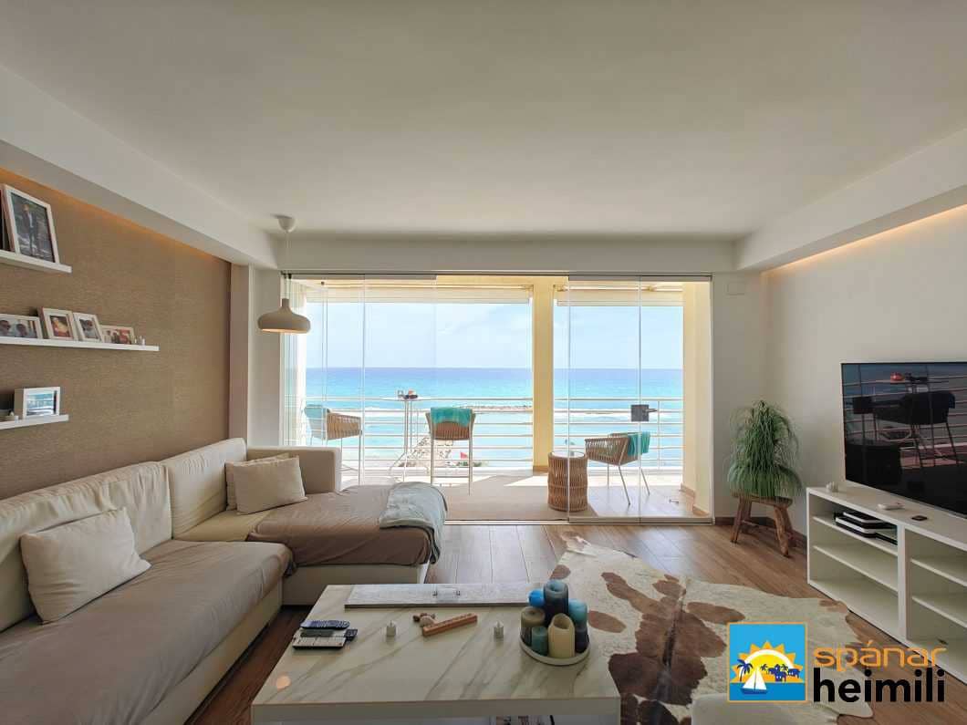 4 bedroom Apartment for sale in Altea - € 815,000 (Ref: 9404119)