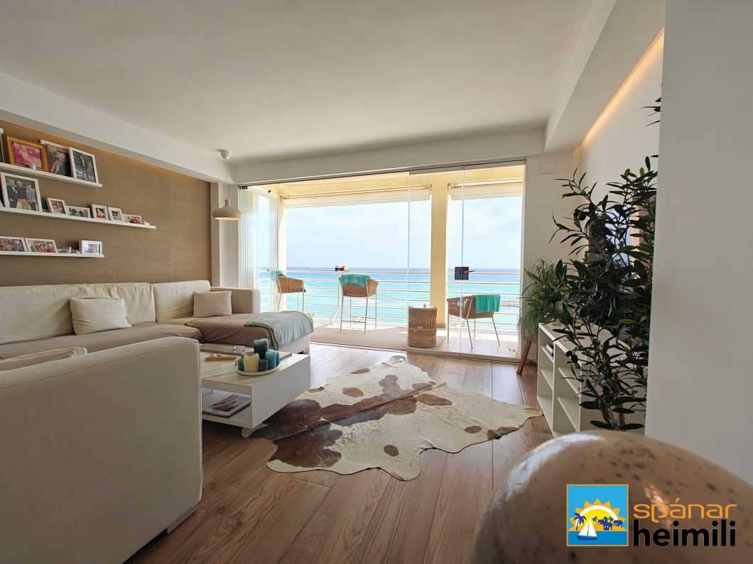 4 bedroom Apartment for sale in Altea - € 815,000 (Ref: 9404119)