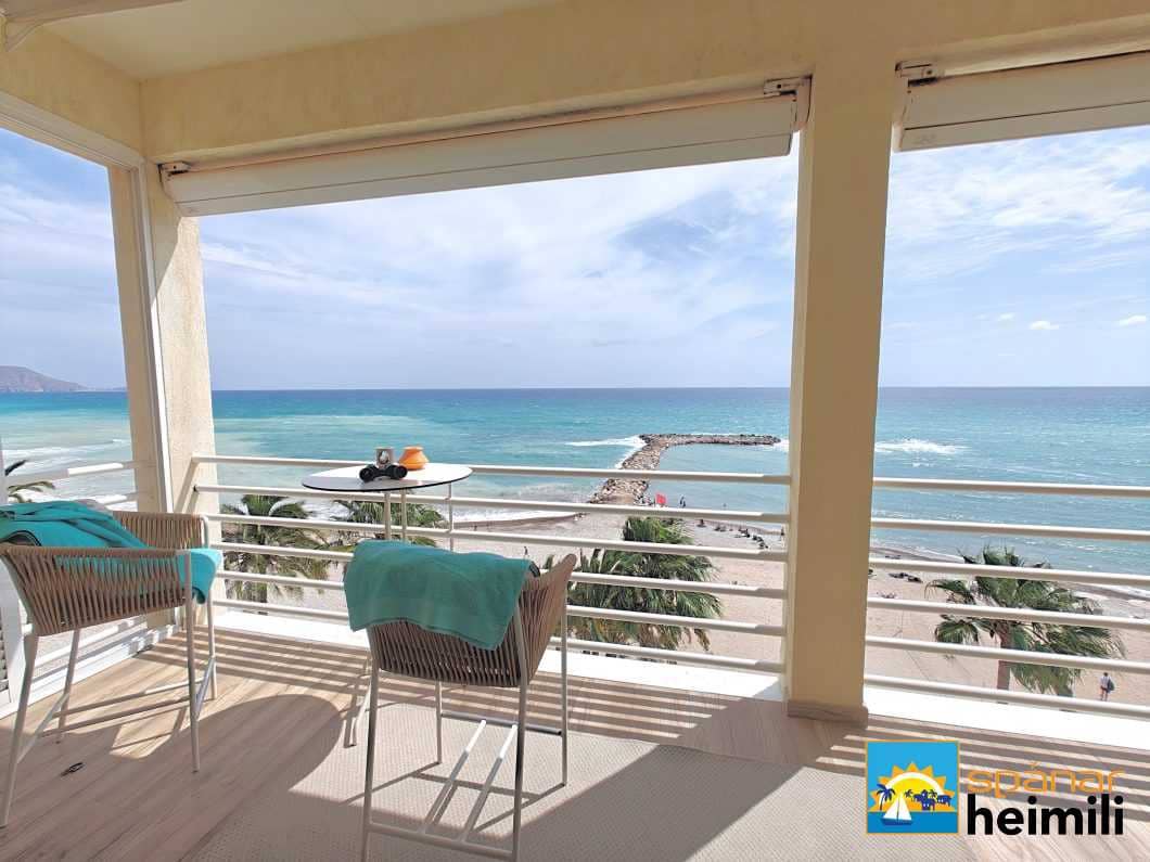4 bedroom Apartment for sale in Altea - € 815,000 (Ref: 9404119)